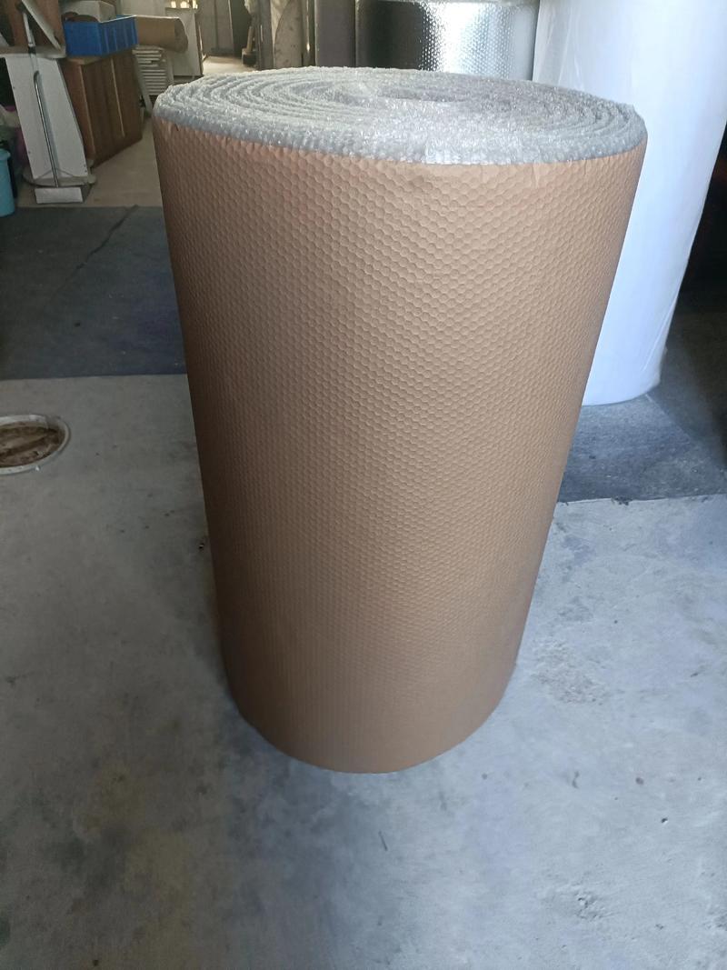 包装材料市场动态：批发行业的趋势与挑战